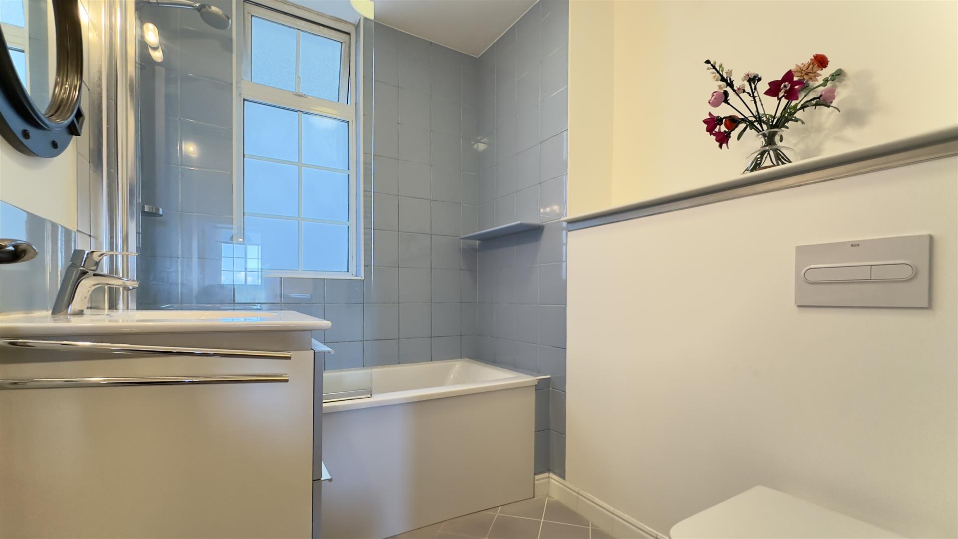 Image of House - 4 Bedrooms - 3 Bathrooms for Sale in Sunset Close-Gibraltar, Image 13